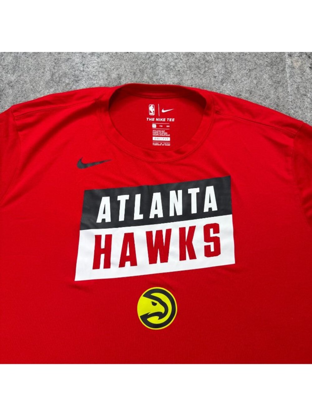 Atlanta Hawks Nike Shirt Men 2XL Red Short Sleeve Crew Neck DRI-FIT